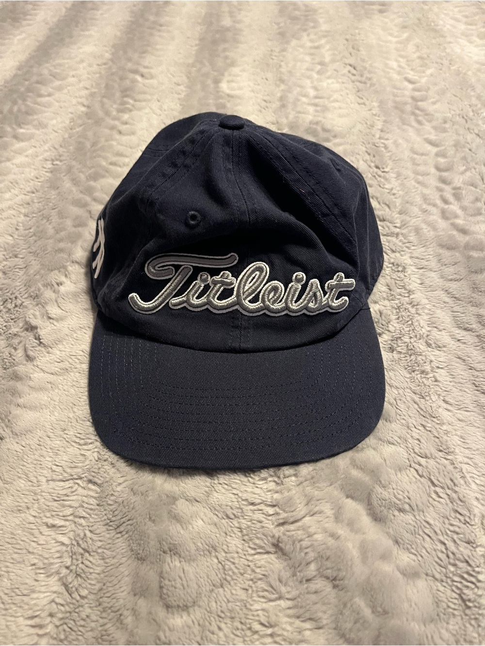 Titleist Navy Blue Embroidered NY Yankees Hat